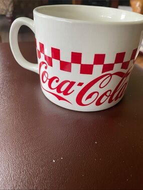 VTG 1997 Coca Cola Soup Mug by Gibson
